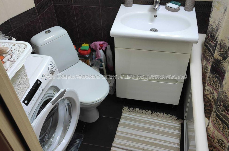 Продам квартиру, Гвардейцев Широнинцев ул. , 2 кім., 45 м², евроремонт 