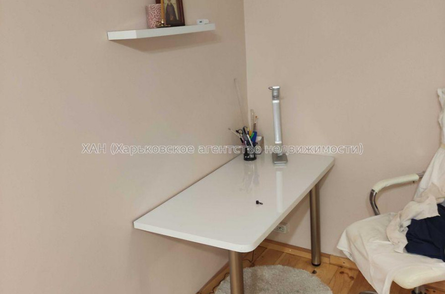 Продам квартиру, Гвардейцев Широнинцев ул. , 2 кім., 45 м², евроремонт 