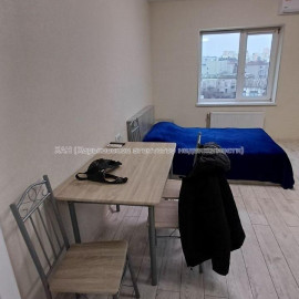 Продам квартиру, Хмельницкого Богдана ул. , 1 кім., 23 м², евроремонт