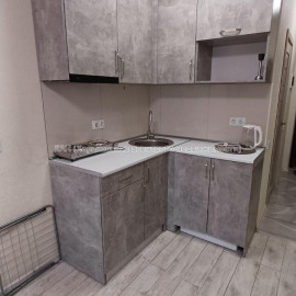 Продам квартиру, Хмельницкого Богдана ул. , 1 кім., 23 м², евроремонт