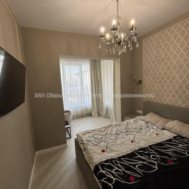 Продам квартиру, Клеменова Дача ул. , 2 кім., 68 м², авторский дизайн 