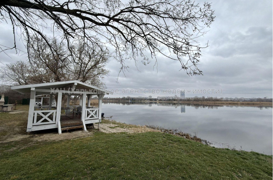 Продам квартиру, Клеменова Дача ул. , 2 кім., 68 м², авторский дизайн 