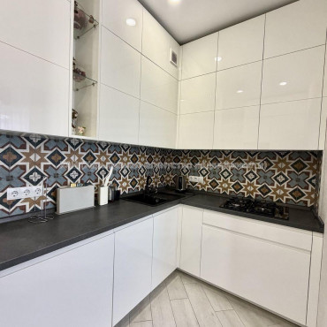 Продам квартиру, Клеменова Дача ул. , 2 кім., 68 м², авторский дизайн 