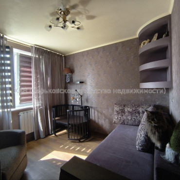 Продам квартиру, Большая Кольцевая ул. , 138 , 2  ком., 45.30 м², капитальный ремонт 