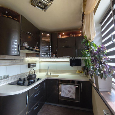 Продам квартиру, Большая Кольцевая ул. , 138 , 2  ком., 45.30 м², капитальный ремонт 