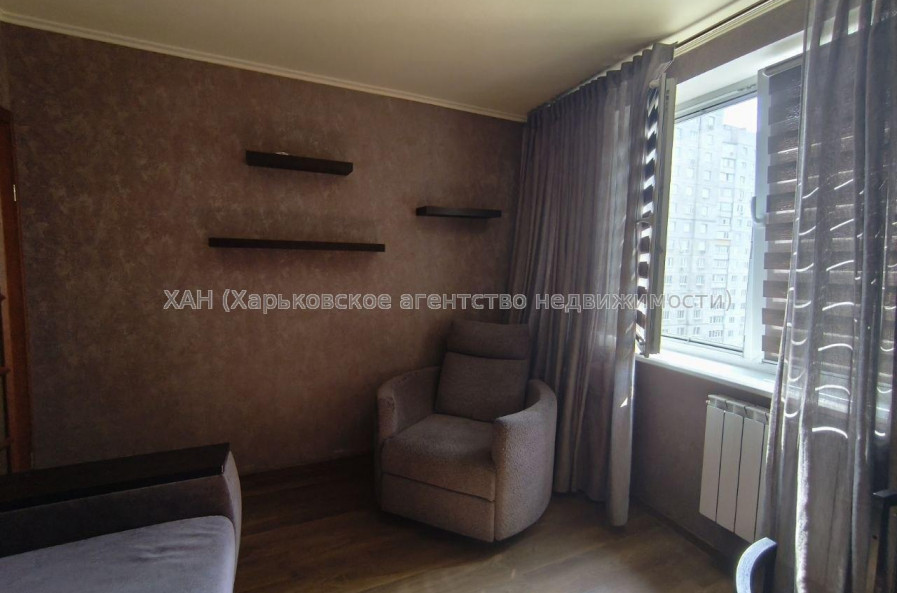 Продам квартиру, Большая Кольцевая ул. , 138 , 2  ком., 45.30 м², капитальный ремонт 