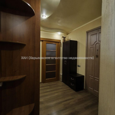 Продам квартиру, Большая Кольцевая ул. , 138 , 2  ком., 45.30 м², капитальный ремонт 