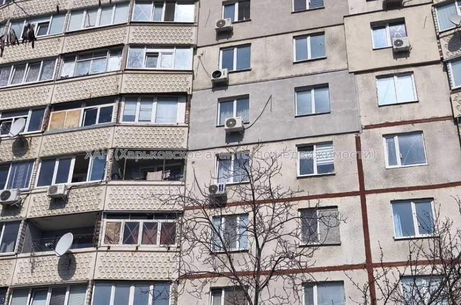Продам квартиру, Большая Кольцевая ул. , 138 , 2  ком., 45.30 м², капитальный ремонт 