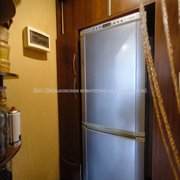 Продам квартиру, Большая Кольцевая ул. , 138 , 2  ком., 45.30 м², капитальный ремонт 