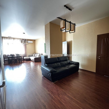 Продам квартиру, Науки просп. , 3  ком., 102 м², евроремонт 