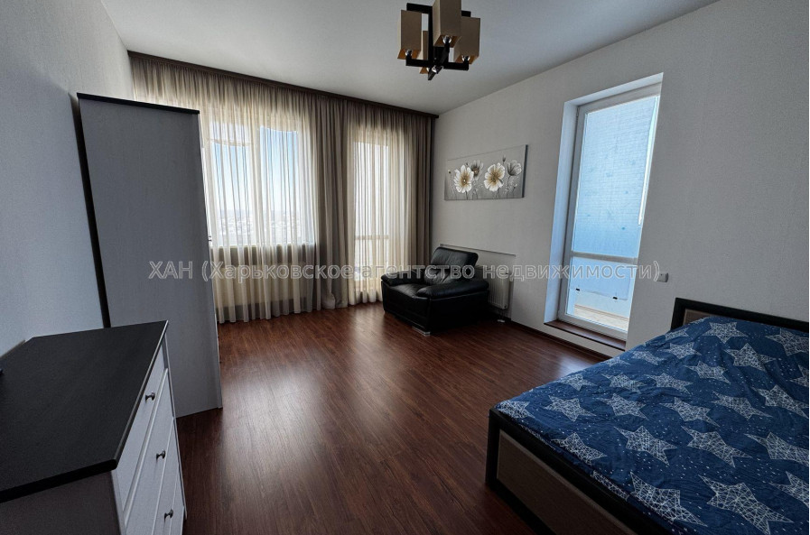 Продам квартиру, Науки просп. , 3  ком., 102 м², евроремонт 