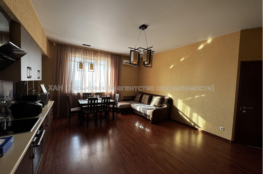 Продам квартиру, Науки просп. , 3  ком., 102 м², евроремонт 