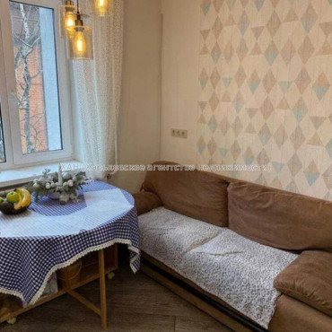Продам квартиру, Новопрудная ул. , 2  ком., 62 м², евроремонт 