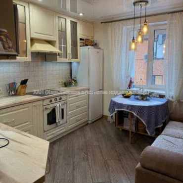 Продам квартиру, Новопрудная ул. , 2  ком., 62 м², евроремонт 