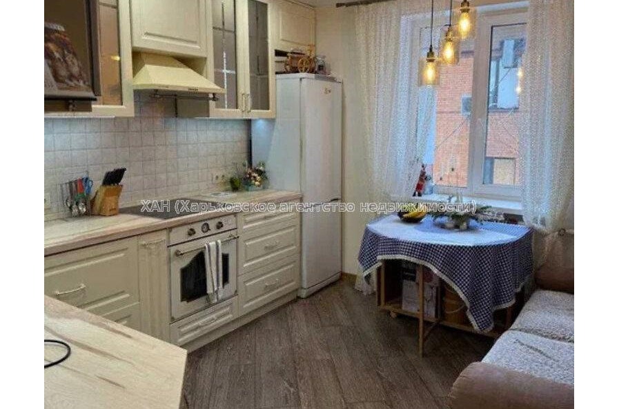 Продам квартиру, Новопрудная ул. , 2  ком., 62 м², евроремонт 
