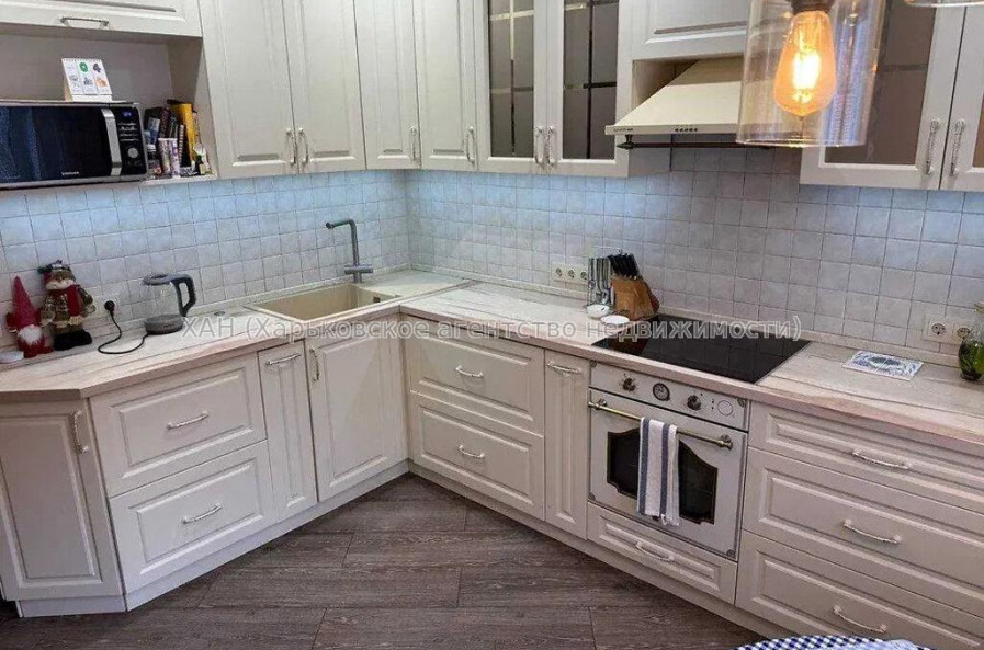 Продам квартиру, Новопрудная ул. , 2  ком., 62 м², евроремонт 