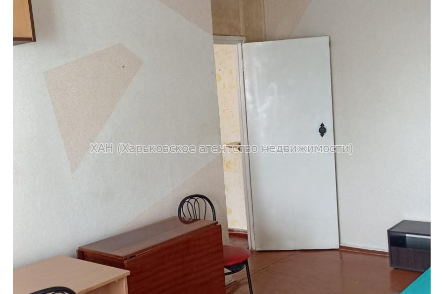 Продам квартиру, Чередниченковский пер. , 1 кім., 33 м², советский ремонт 