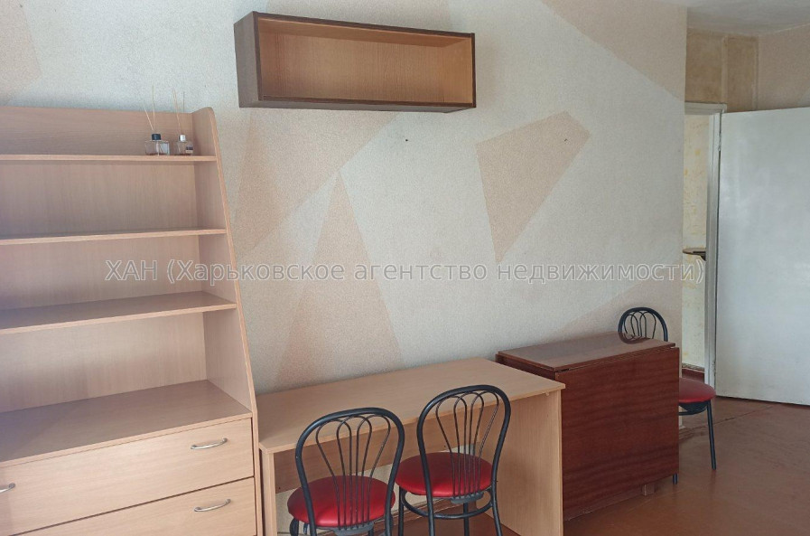 Продам квартиру, Чередниченковский пер. , 1 кім., 33 м², советский ремонт 