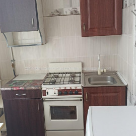 Продам квартиру, Чередниченковский пер. , 1 кім., 33 м², советский ремонт