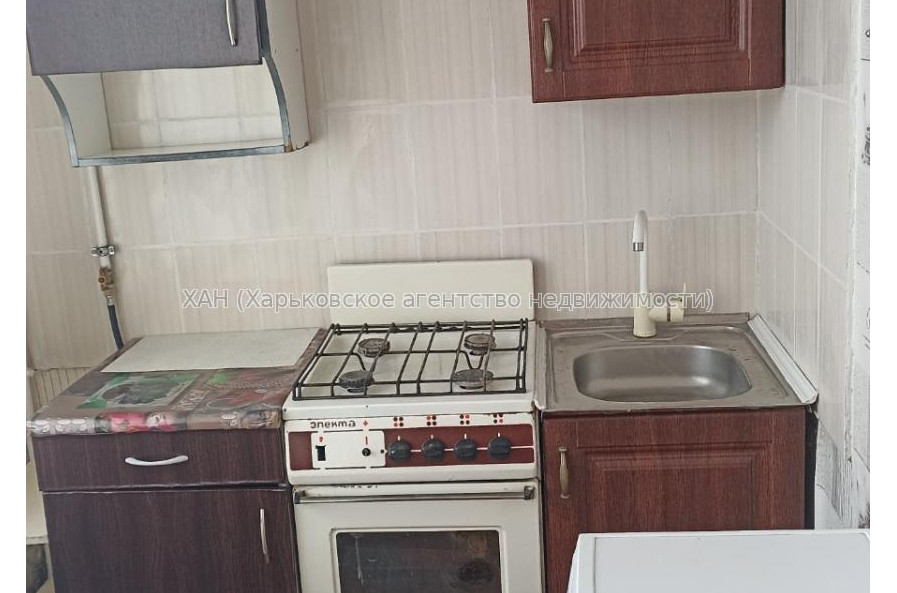 Продам квартиру, Чередниченковский пер. , 1 кім., 33 м², советский ремонт 