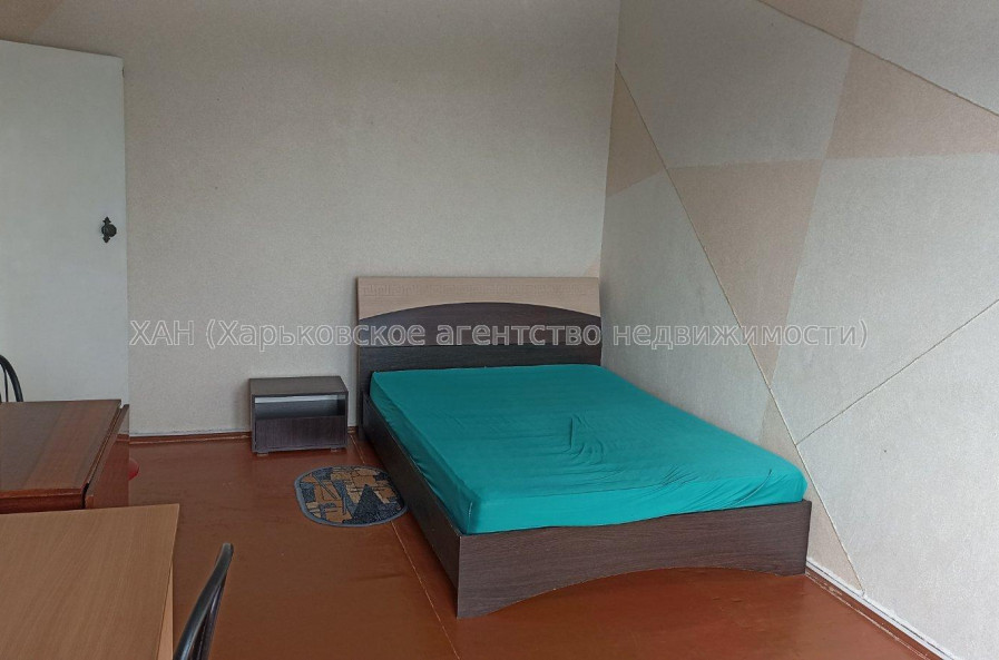 Продам квартиру, Чередниченковский пер. , 1 кім., 33 м², советский ремонт 