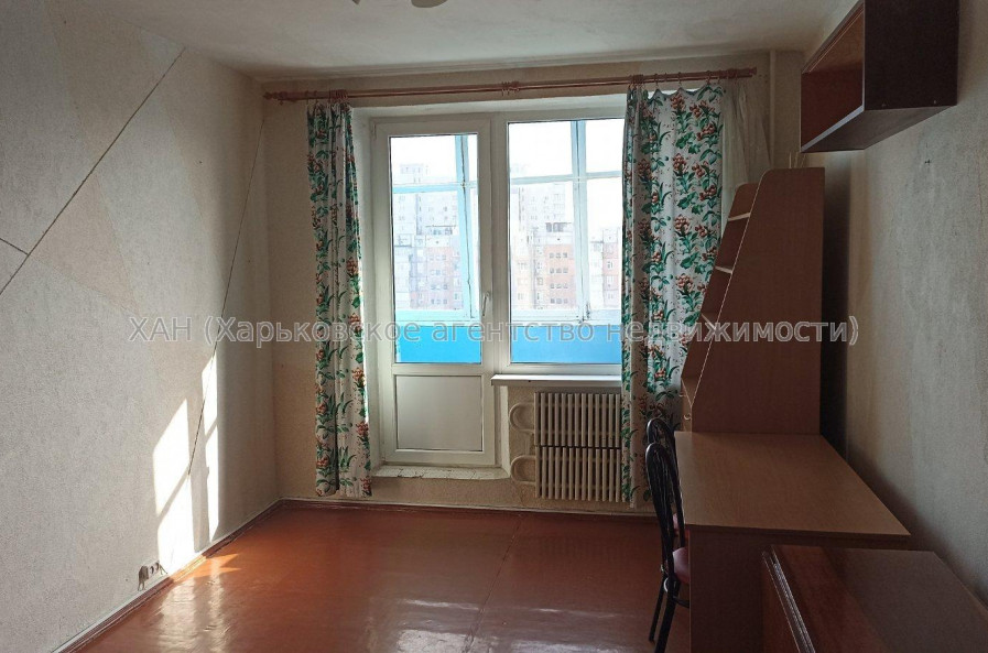 Продам квартиру, Чередниченковский пер. , 1 кім., 33 м², советский ремонт 