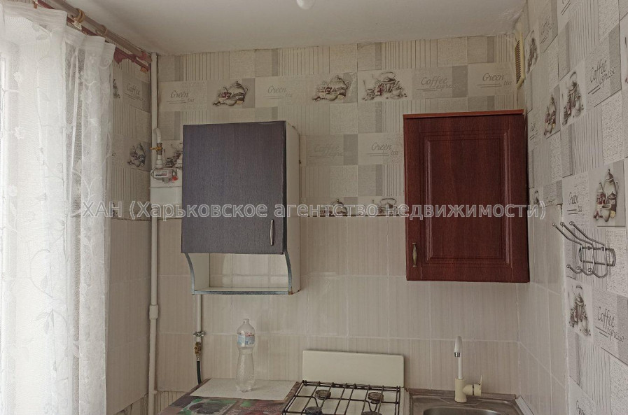 Продам квартиру, Чередниченковский пер. , 1 кім., 33 м², советский ремонт 