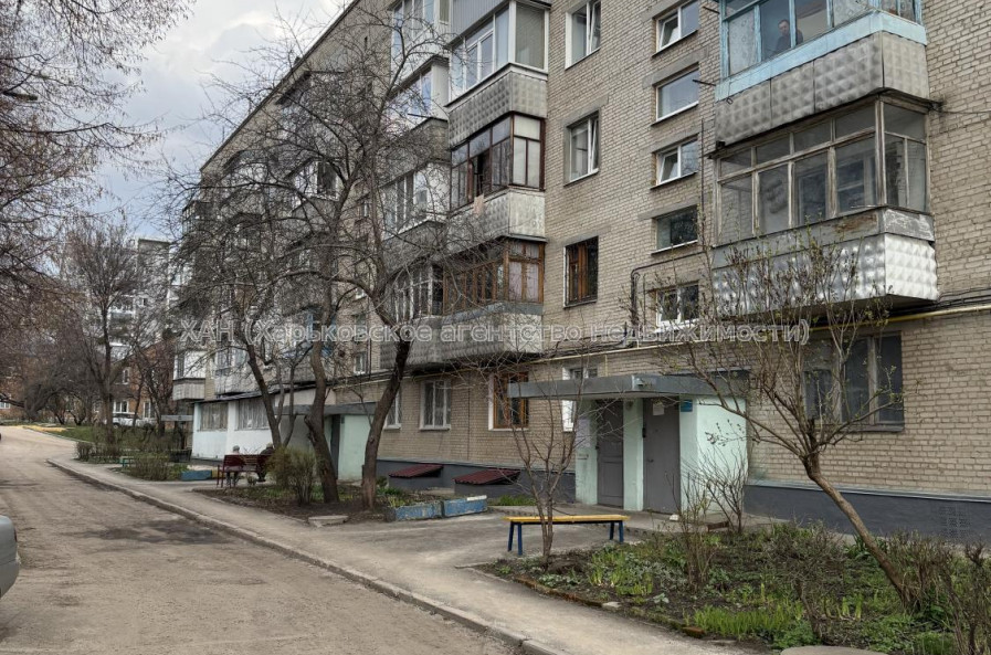Продам квартиру, Полтавский Шлях ул. , 188/11 , 1  ком., 36.50 м², советский ремонт 