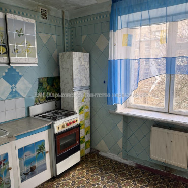 Продам квартиру, Полтавский Шлях ул. , 188/11 , 1  ком., 36.50 м², советский ремонт 