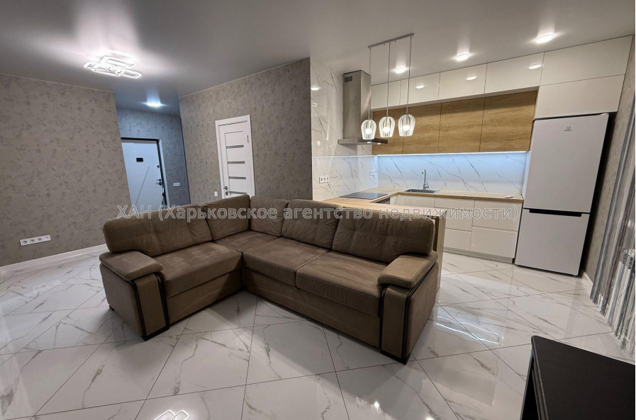 Продам квартиру, Зерновая ул. , 1 кім., 48 м², евроремонт 