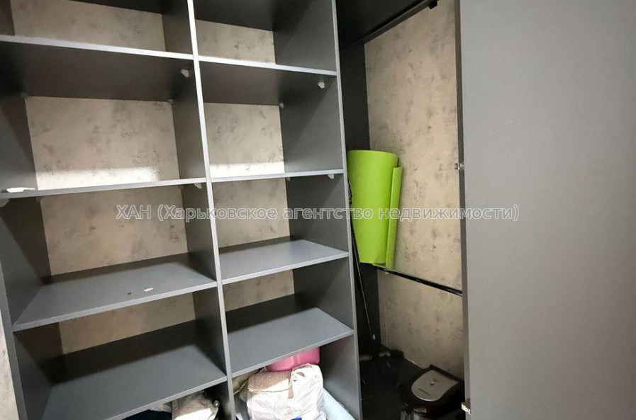 Продам квартиру, Зерновая ул. , 1 кім., 48 м², евроремонт 