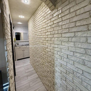 Продам квартиру, Гвардейцев Широнинцев ул. , 3 кім., 67 м², капитальный ремонт 