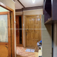 Продам квартиру, Валентиновская ул. , 3 кім., 65 м², косметический ремонт 