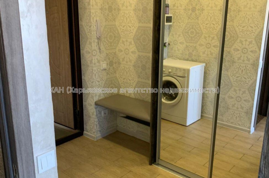 Продам квартиру, Ковалевская ул. , 1  ком., 24 м², капитальный ремонт 