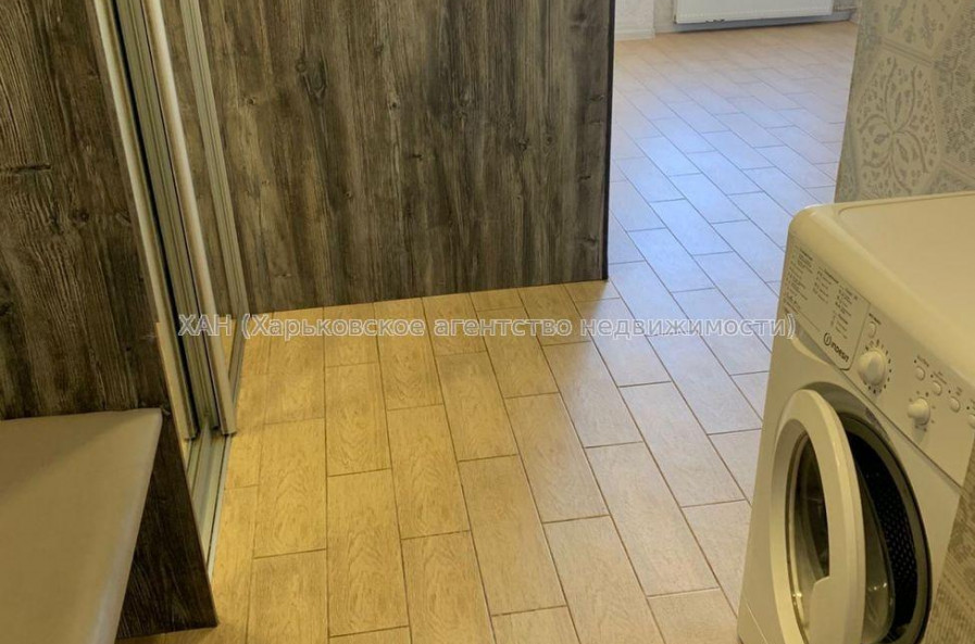 Продам квартиру, Ковалевская ул. , 1  ком., 24 м², капитальный ремонт 