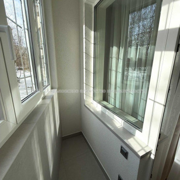 Продам квартиру, Людвига Свободы просп. , 1  ком., 33 м², евроремонт 