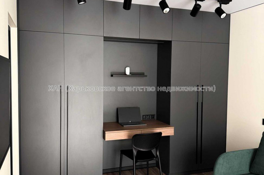 Продам квартиру, Людвига Свободы просп. , 1  ком., 33 м², евроремонт 