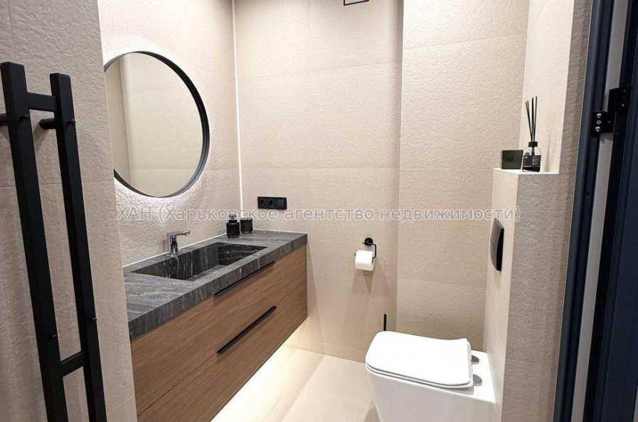 Продам квартиру, Людвига Свободы просп. , 1  ком., 33 м², евроремонт 