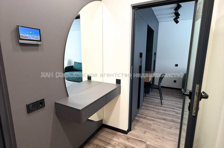 Продам квартиру, Людвига Свободы просп. , 1  ком., 33 м², евроремонт 