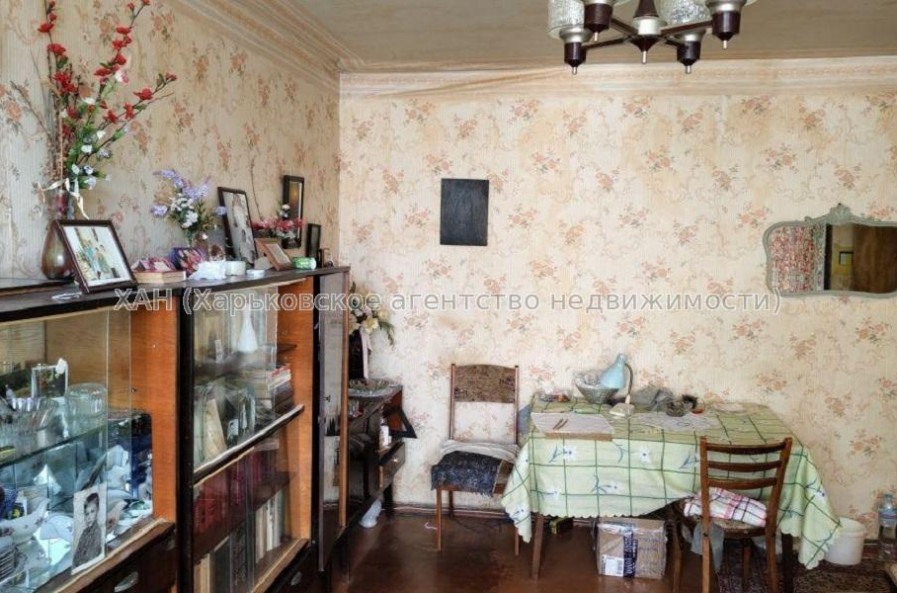 Продам квартиру, Светлая ул. , 2 кім., 46 м², косметический ремонт 