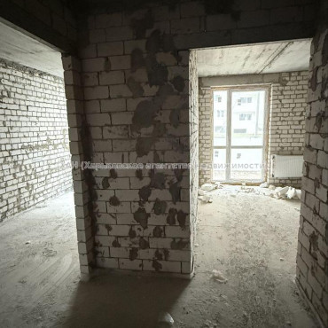 Продам квартиру, Полтавский Шлях ул. , 1  ком., 38.36 м², без внутренних работ 