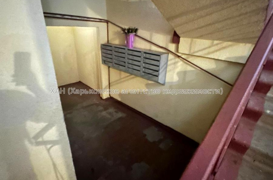 Продам квартиру, Матюшенко ул. , 2  ком., 54 м², капитальный ремонт 