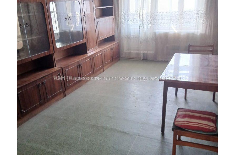 Продам квартиру, Георгия Тарасенко ул. , 3 кім., 68.10 м², советский ремонт 