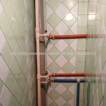 Продам квартиру, Георгия Тарасенко ул. , 3 кім., 68.10 м², советский ремонт 