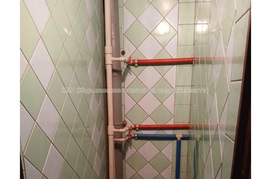 Продам квартиру, Георгия Тарасенко ул. , 3 кім., 68.10 м², советский ремонт 