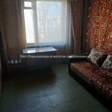 Продам квартиру, Георгия Тарасенко ул. , 3 кім., 68.10 м², советский ремонт 