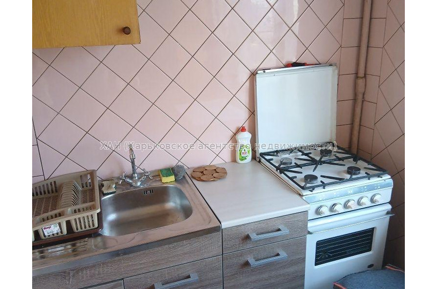 Продам квартиру, Георгия Тарасенко ул. , 3 кім., 68.10 м², советский ремонт 