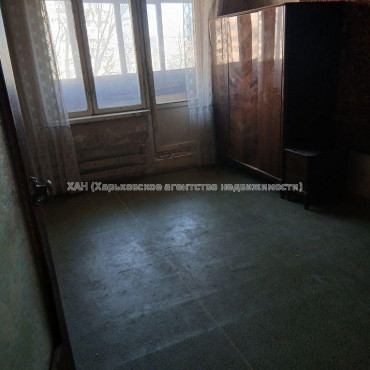 Продам квартиру, Георгия Тарасенко ул. , 3 кім., 68.10 м², советский ремонт 