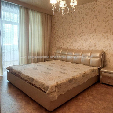 Продам квартиру, Семинарская ул. , 2 кім., 62 м², капитальный ремонт 