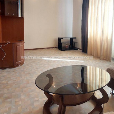 Продам квартиру, Семинарская ул. , 2 кім., 62 м², капитальный ремонт 